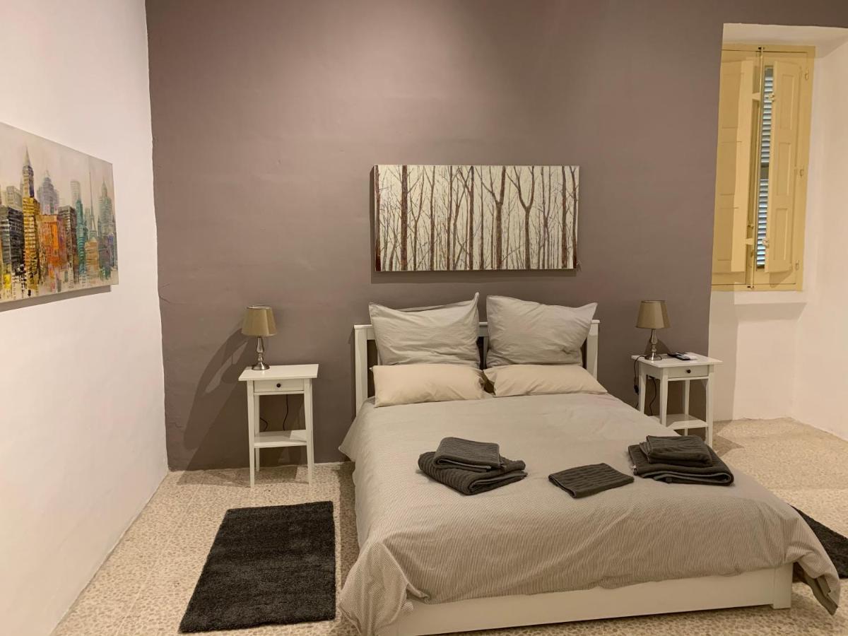 4 Bedroom Apartment In Sliema Near The Sea Buitenkant foto